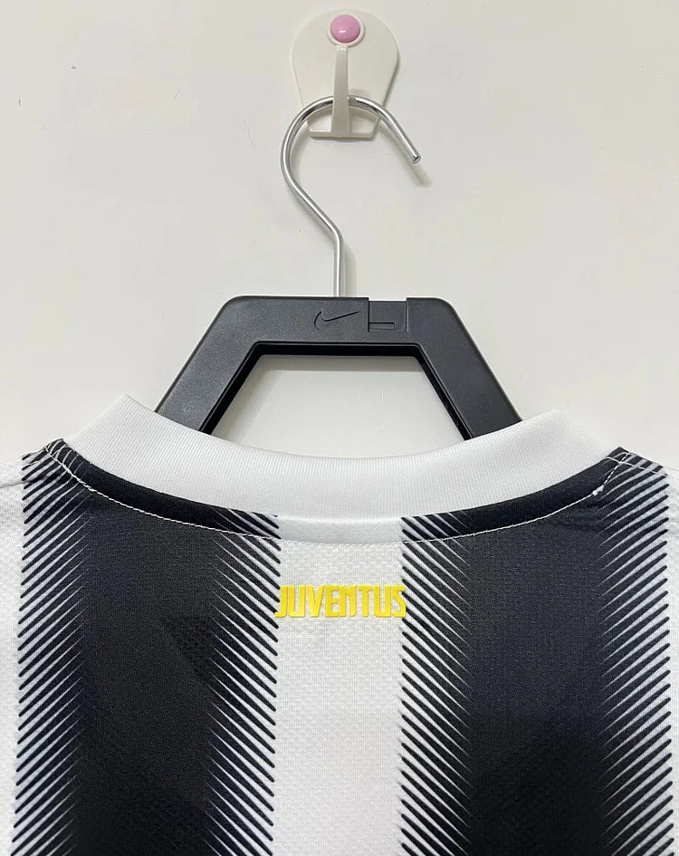 2011/12 Juventus home retro jersey