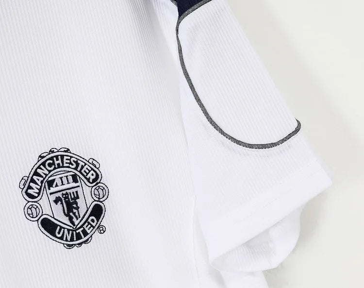 2000/01 Manchester United Away Retro Shirt