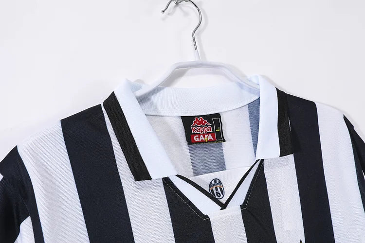 1994/95 Juventus Home Retro Shirt