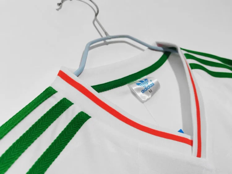 1990/92 Ireland away retro jersey