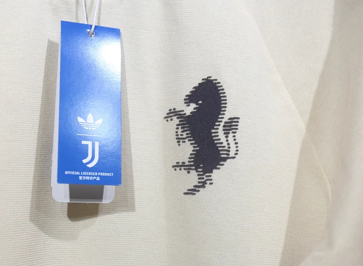 Juventus Trefoil Vintage Cotton T-Shirt