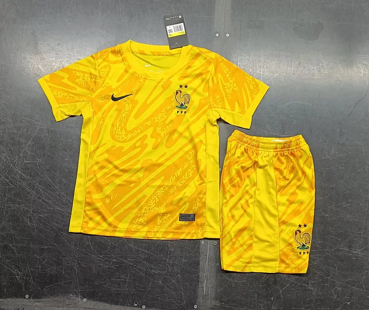 2024/25 France Goalkeeper - Kids Kit.
