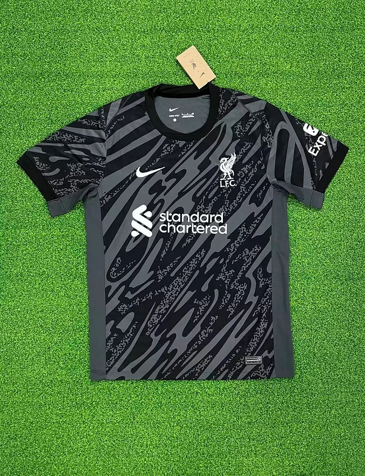 2024/25 LiverpoolGoalkeeper black jersey