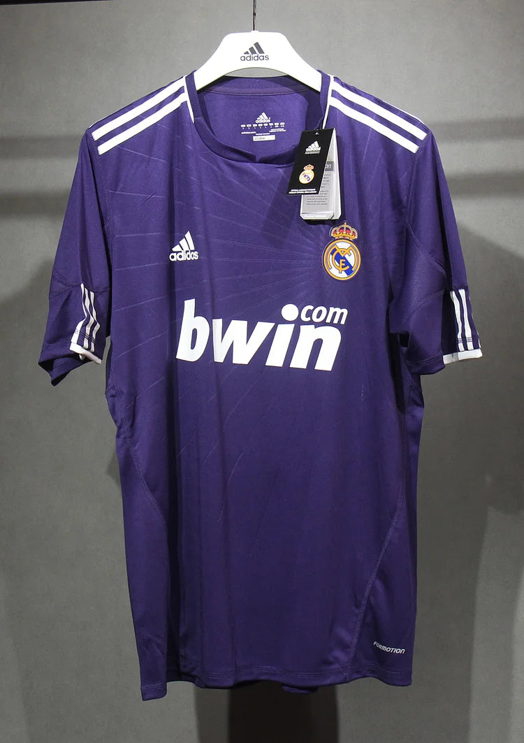 2010/11 Real Madrid Second Away Shirt - Player Edition