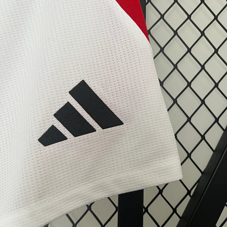 2024/25 Manchester United Home Shorts .-Player Edition