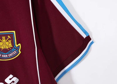 1999/01 West Ham United home retro jersey.