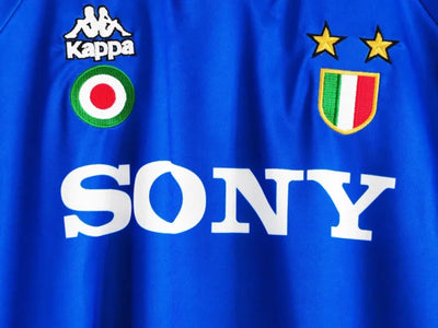 1995/96 Juventus away retro jersey