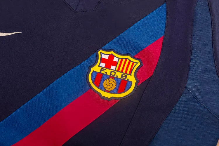 2002/03 Barcelona Second Away Retro Kit