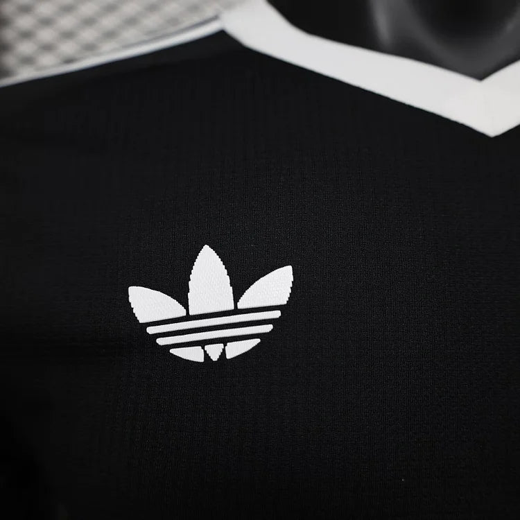 2024/25 Arsenal Goalkeeper Shirt - Player Edition
