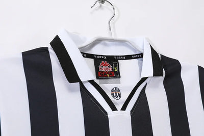 1996/97 Juventus home retro jersey