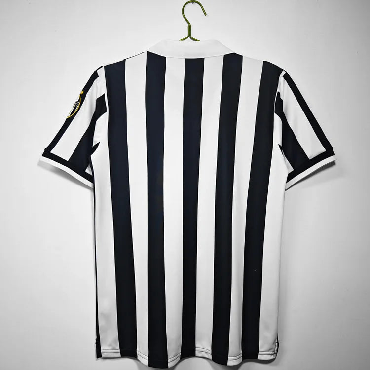 1998/99 Juventus home retro jersey