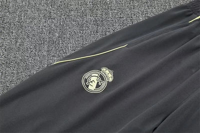 2025/2026 Real Madrid Half-Pulled Training Suit
