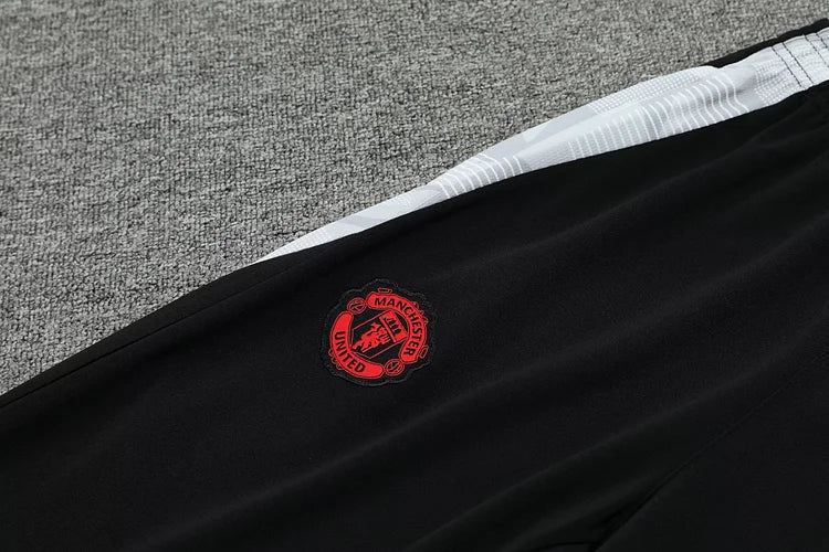 2024/25 Manchester United Hooded Training Kit -