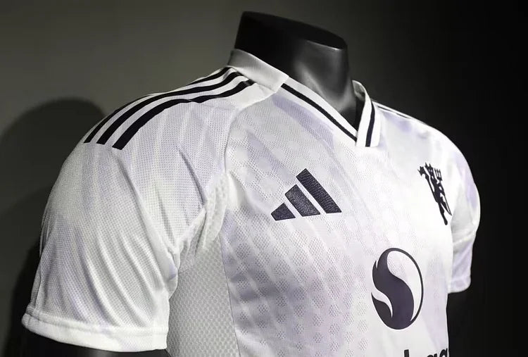 25/26 Manchester United away players edition