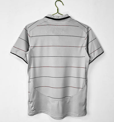 2003/04 Barcelona away jersey