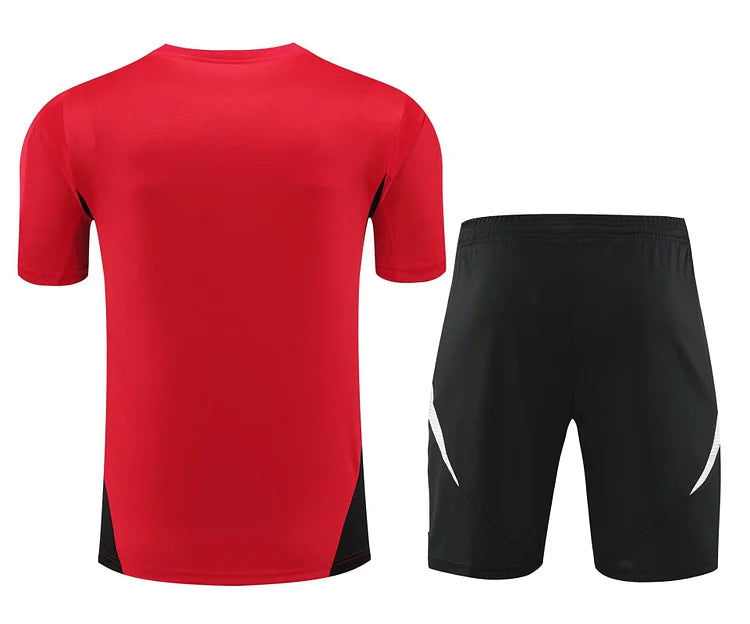 2024/25 Manchester United Training Kit