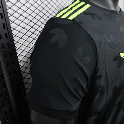 2024/25 Juventus Special Edition Shirt - Player Edition.