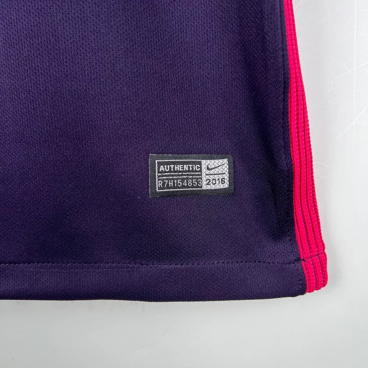 2016/17 Barcelona Away Retro Kit