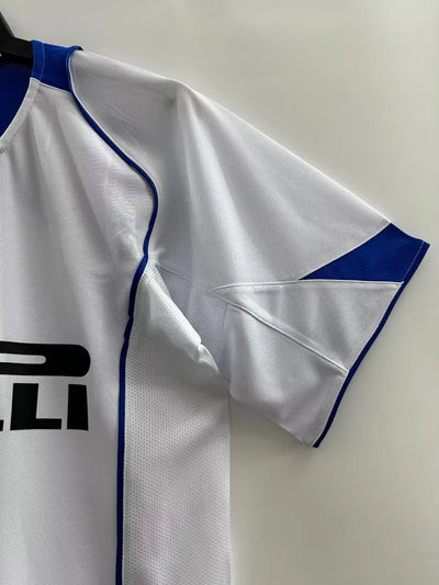 2004/05 Inter Milan away retro jersey