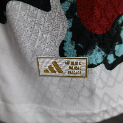 2025/26 Bayern Training Shirt - Player Edition