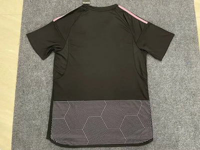 2023/24 Fulham second away shirt.