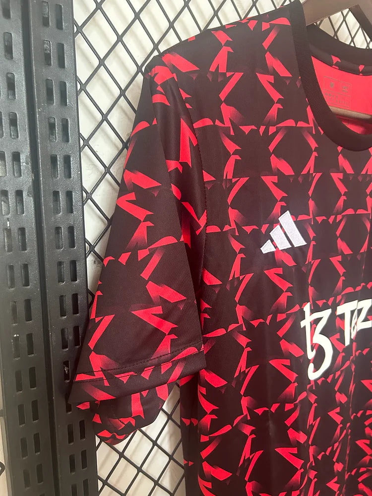 2024/25 Manchester United Red Pre-Match Training Wear