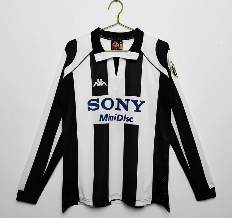 1997/98 Juventus home long-sleeved retro jersey
