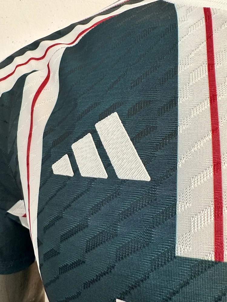 2023/24 Manchester United Away Shirt - Player Version