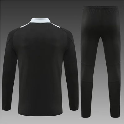 2024/25 Manchester United Black Long Sleeve Training Kit.