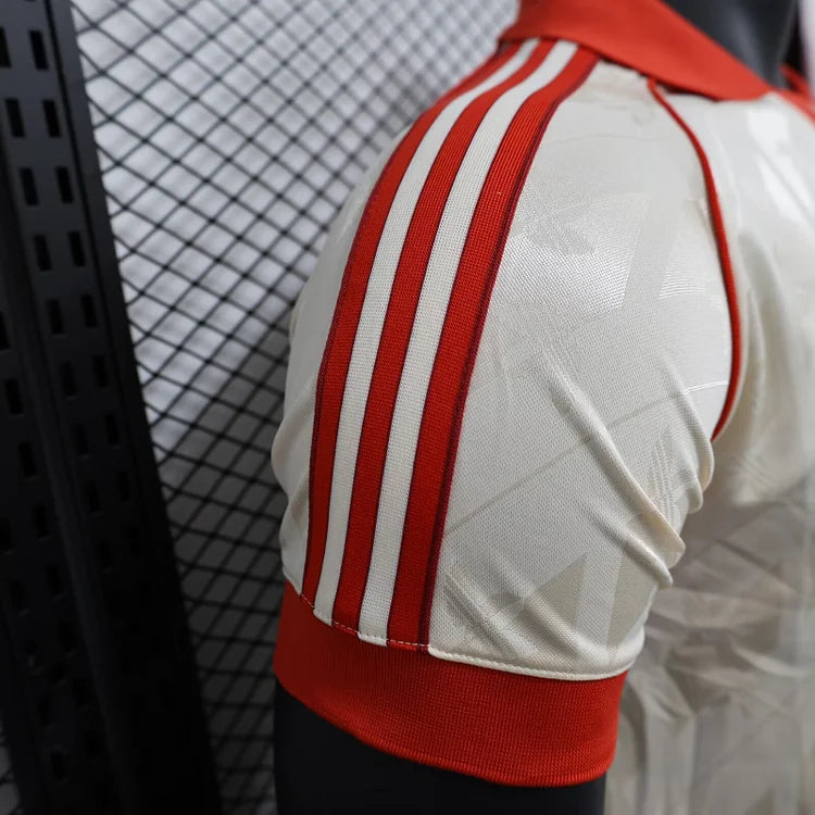 2024/25 Bayern Munich Retro Shirt - Players