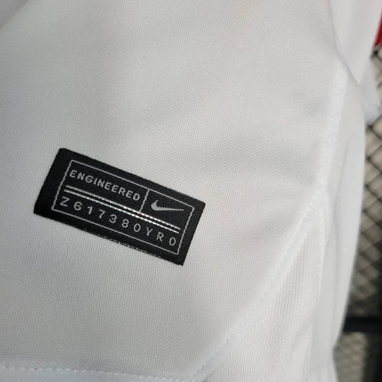 2023/24 Leipzig Home Football Shirt