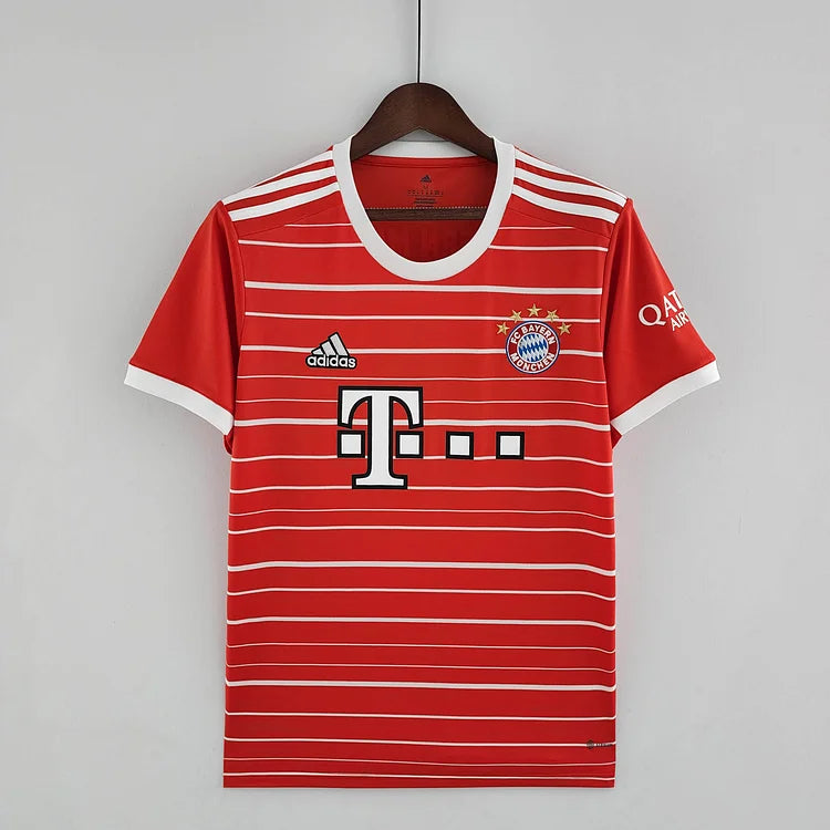 2022/23 Bayern home jersey