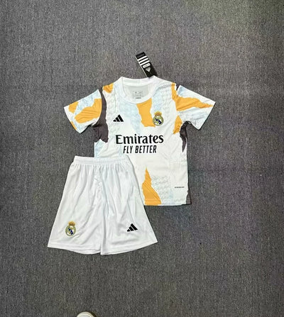 2024/25 Real Madrid Training Jersey - Kids Kit
