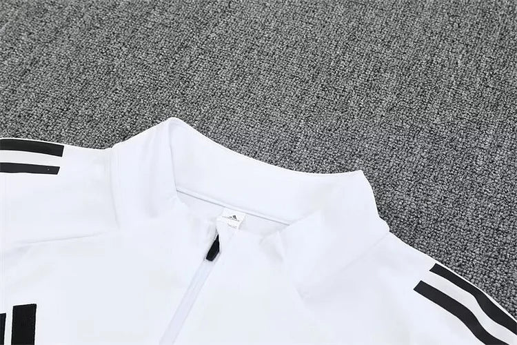 2025/2026 Real Madrid Half-Pulled Training Suit