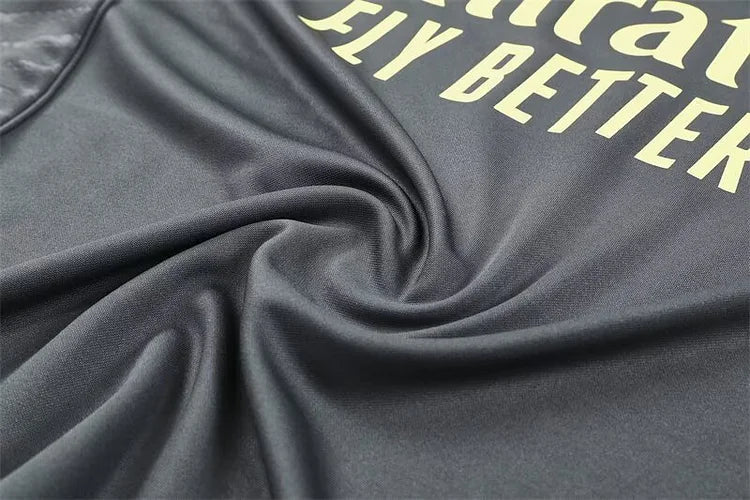 2025/2026 Real Madrid Dark Grey Long Sleeve Training Suit -