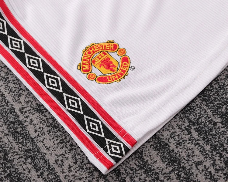 1998/99 Manchester United Home Retro - Kids' Kit