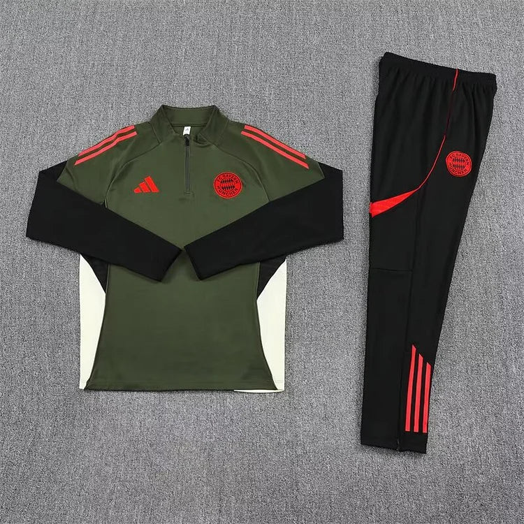 2025/2026 Bayern Green Long-Sleeved Training Suit -