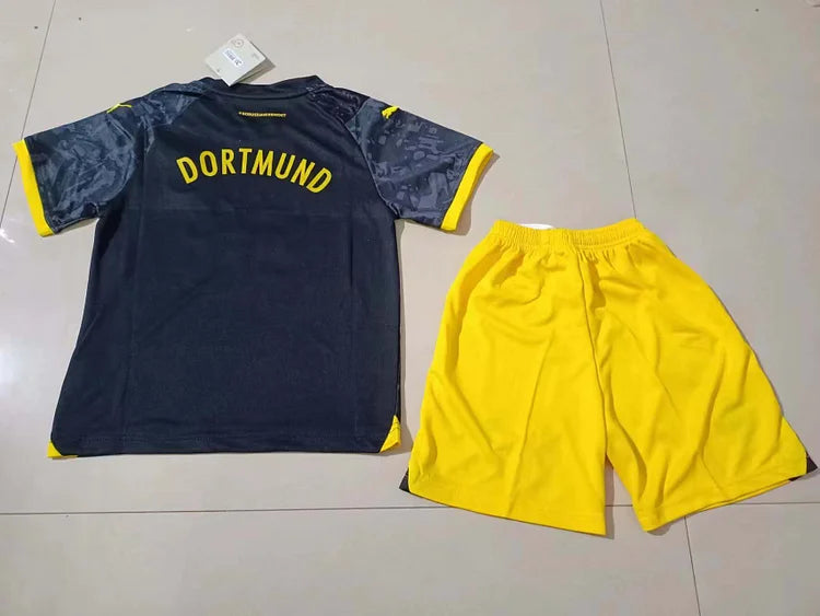 2023/2024 Dortmund Away Football Shirt