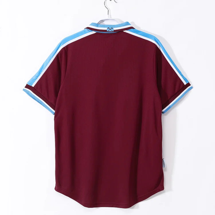 1999/01 West Ham United home retro jersey.