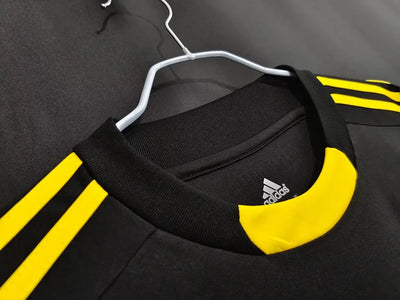 2011/12 Real Madrid Black Goalkeeper Shirt