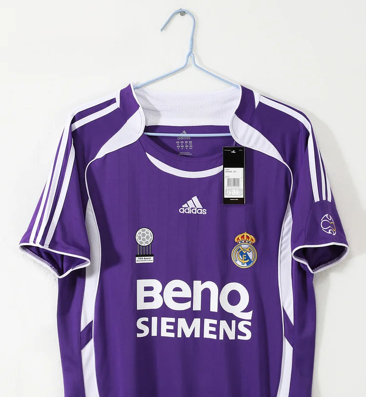 2006/07 Real Madrid Second Away Kit