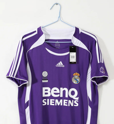2006/07 Real Madrid Second Away Kit