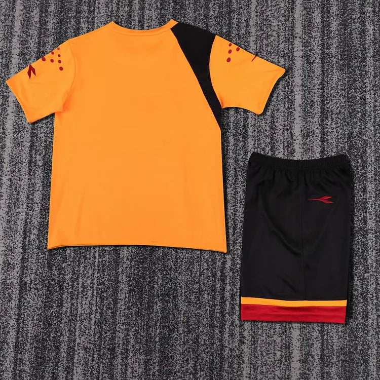 2005/06 Roma Second Away Retro - Kids Jersey