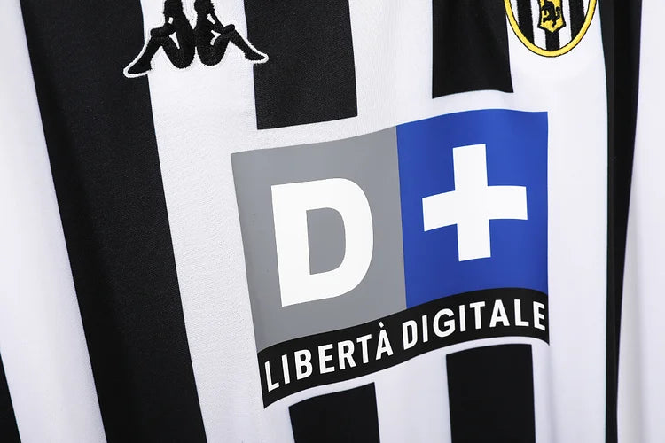 1999/00 Juventus Home Retro Shirt