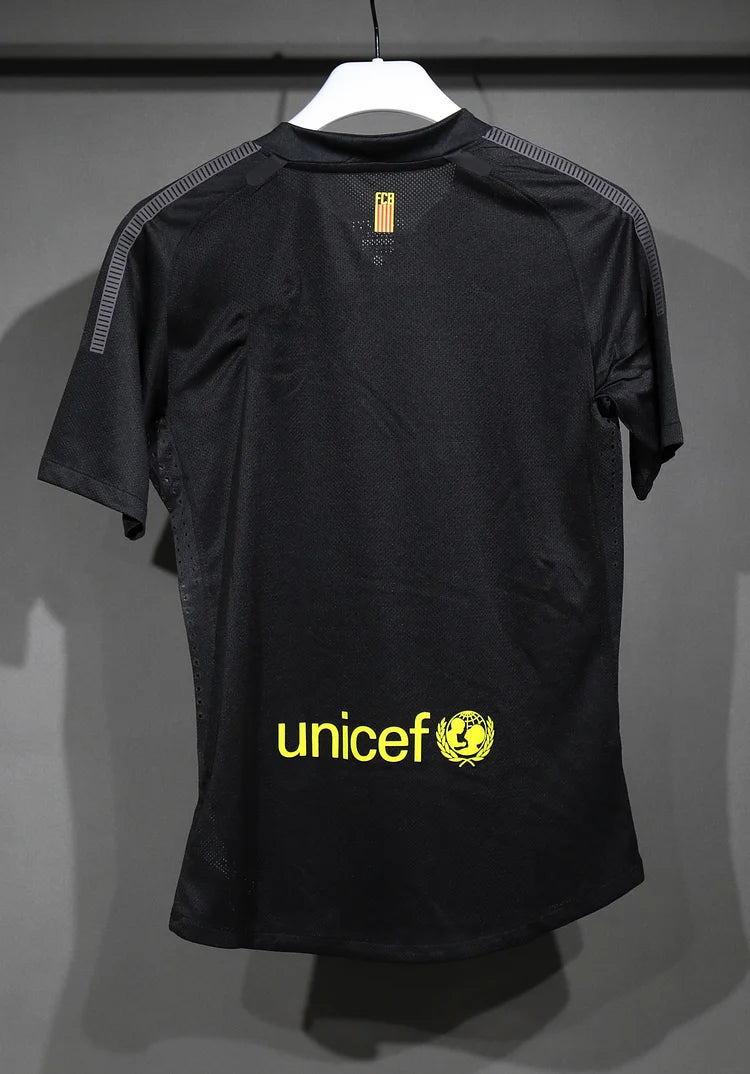 2011/12 Barcelona Retro Away - Player Edition