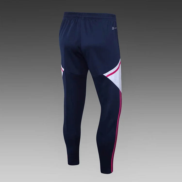 2022/23 Arsenal half-zip white training kit