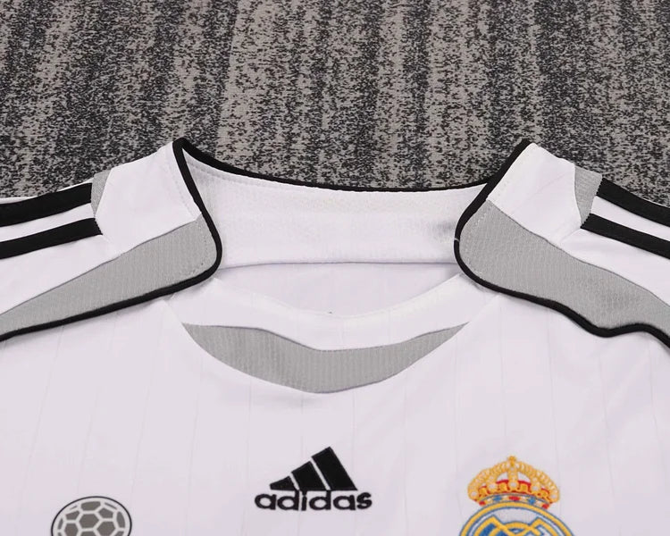 2006/07 Real Madrid Home Retro - Kids Kit